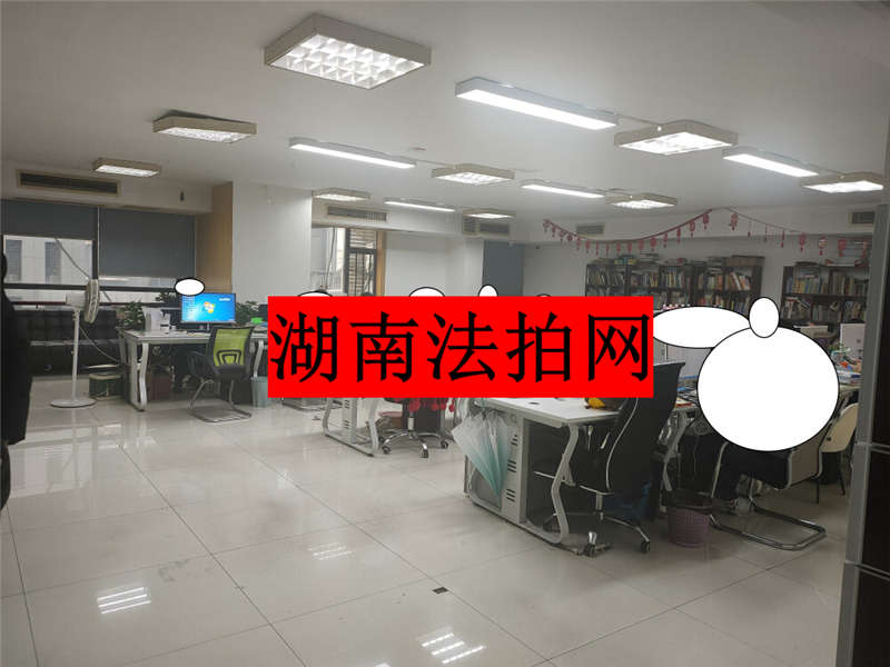 新時(shí)代商務(wù)廣場(chǎng)法拍房2014、2015、2016號(hào)