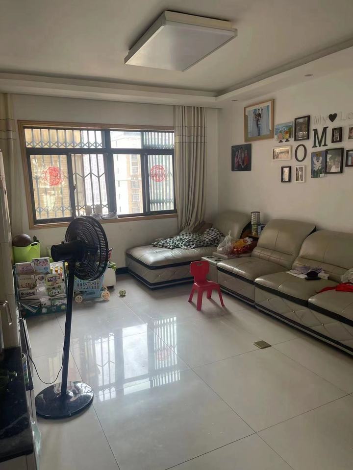 天驕福邸法拍房9、10棟1501房