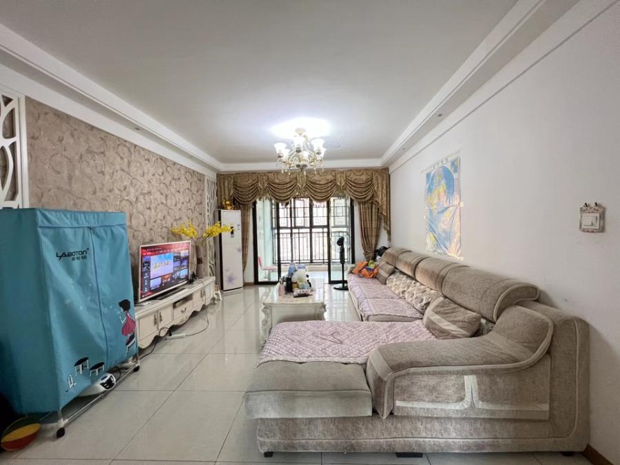 中海國(guó)際社區(qū)二期（中海江御名園）法拍房二期二區(qū)3、4棟808房