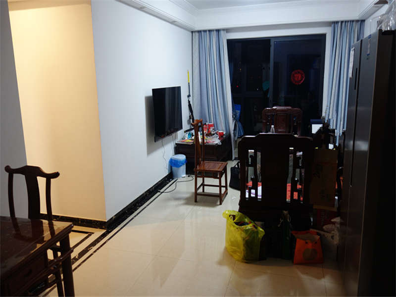 梅溪湖壹號御灣（湖墅嘉園）法拍房三期C地塊G8、G9棟302號（雙學區(qū)）