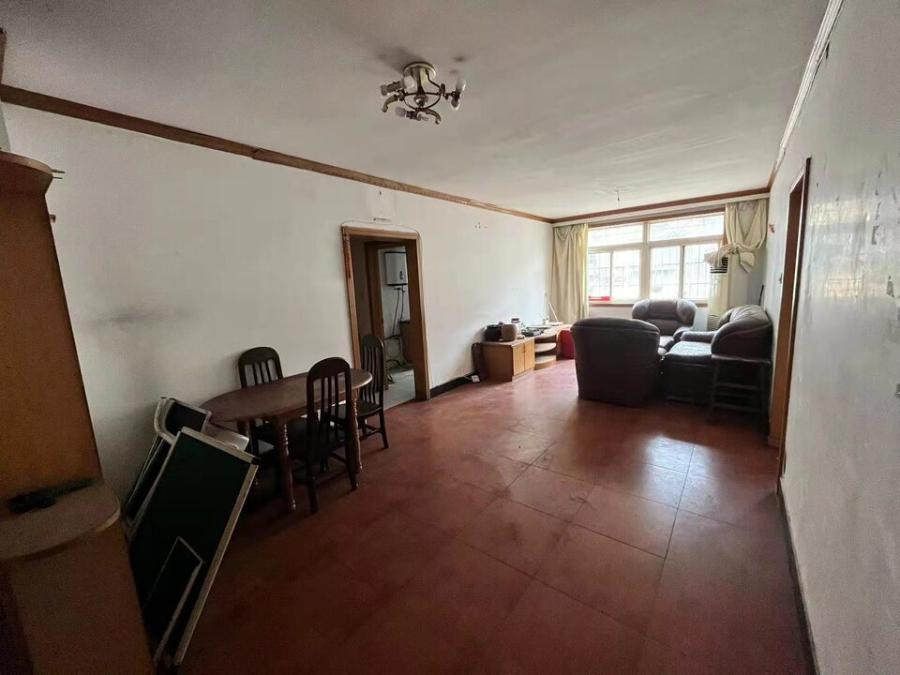 星沙鎮(zhèn)三產(chǎn)業(yè)街法拍房7片19、20組合1-7、1-13號(hào)604房