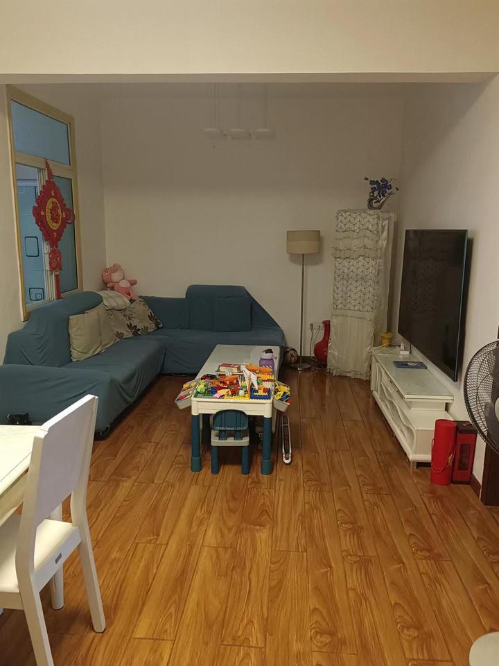 省六建公司機關(guān)小區(qū)（湖南省第六工程有限公司機關(guān)小區(qū)）法拍房14棟206房