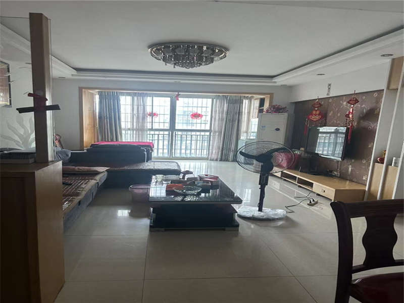 增輝凱旋帝景法拍房5棟1107、1108房