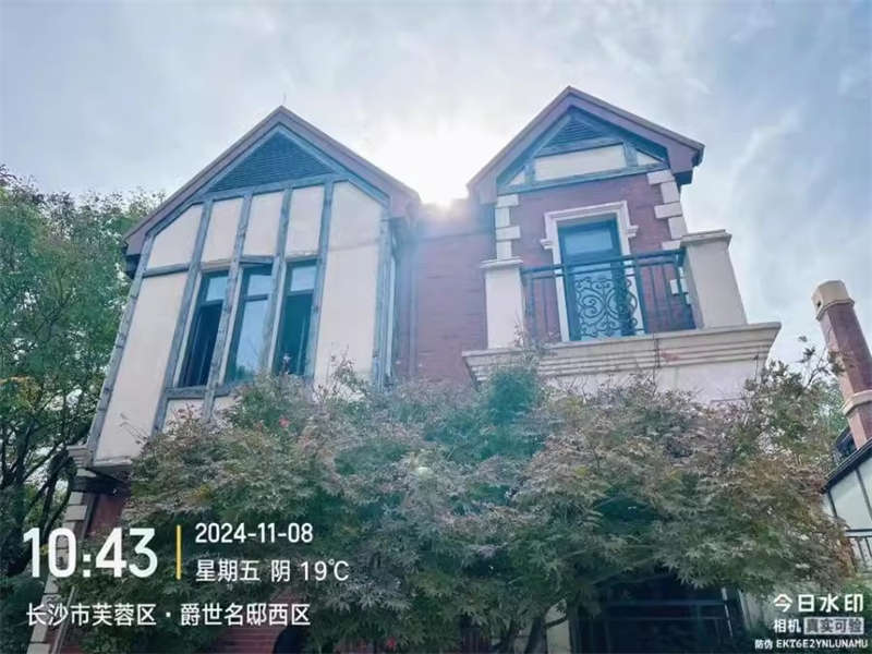 爵世名?。ň羰棵。┓ㄅ姆?27棟102房（別墅）